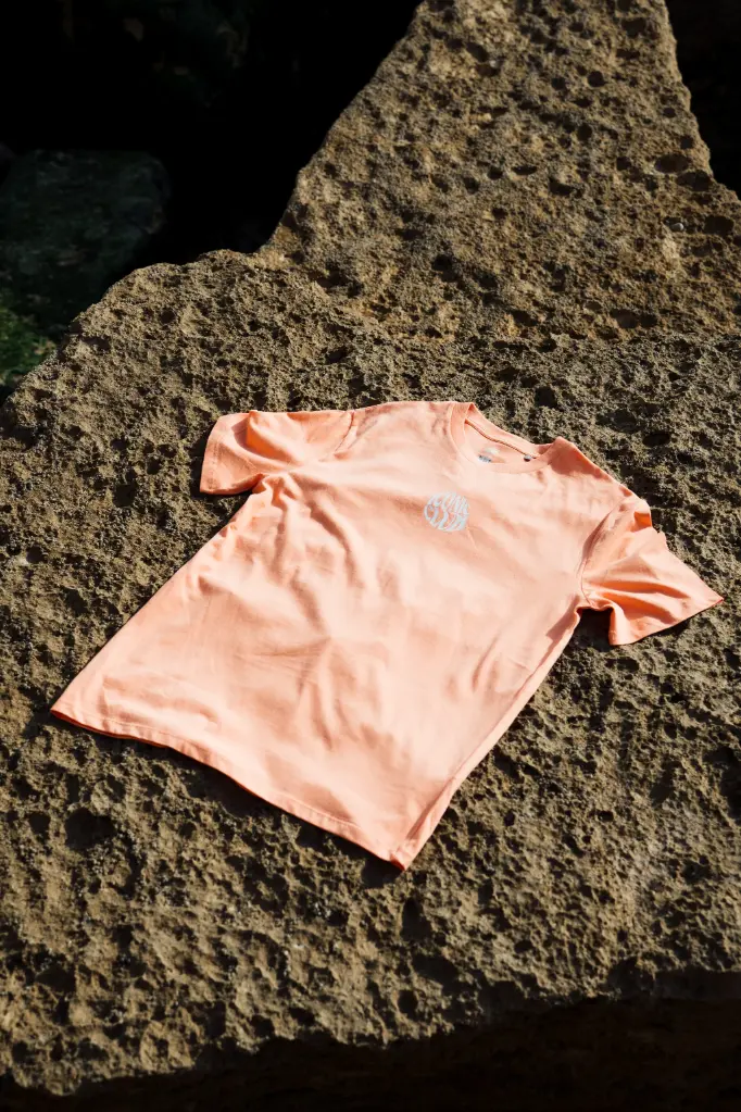 T-Shirt Básica Azul Escuro